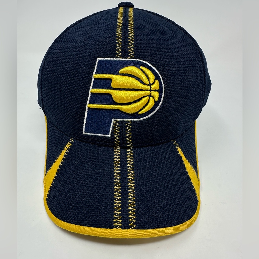 Indiana Pacers Logo Reebok NBA Men's Fitted Hat Blue One Size Blue Gold